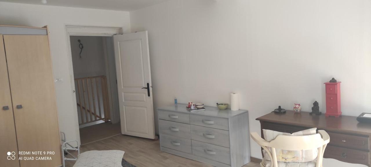 Les Plaisirs De La Ruralite Apartment Vendresse Exterior foto